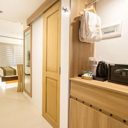 Commander Suites De Boracay Manoc-Manoc Phòng bức ảnh